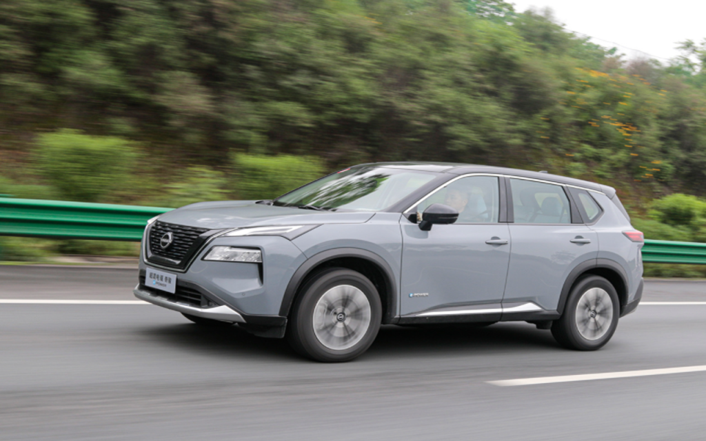 Nissan X-TRAIL e-POWER