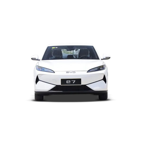BYD E7