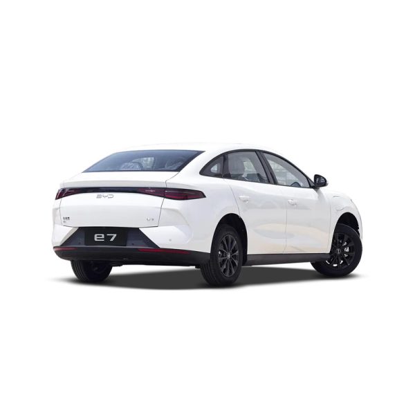 BYD E7