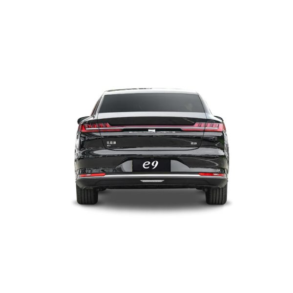 BYD E9