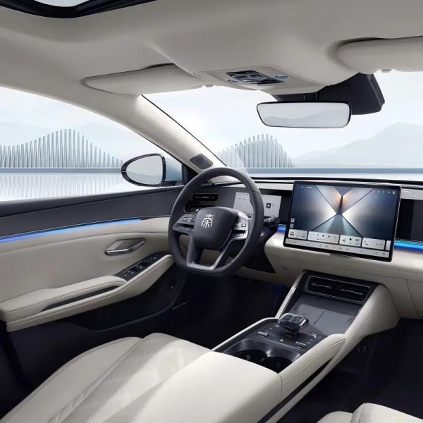 BYD Qin L EV