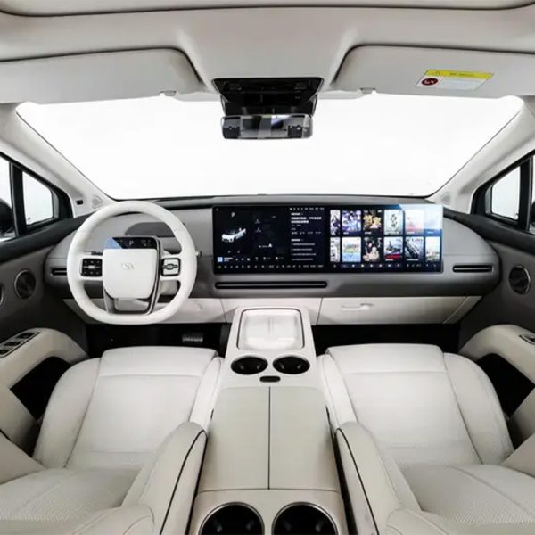 Li Auto i8