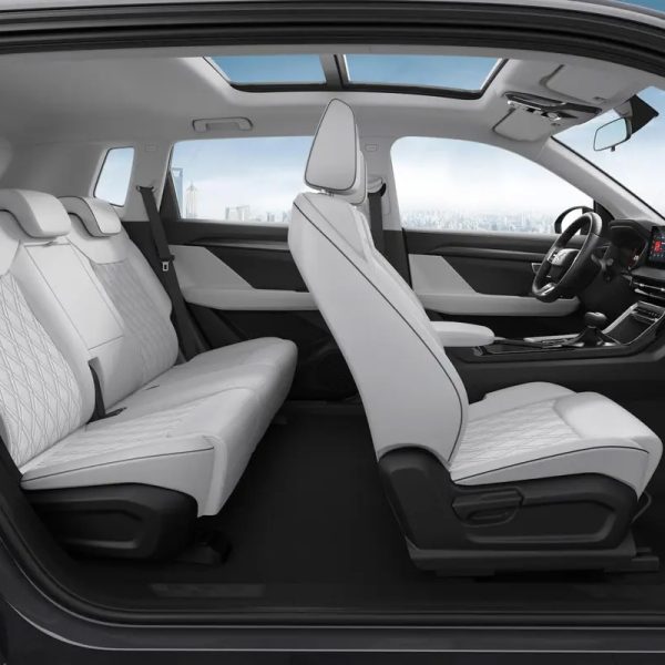 Wuling Asta